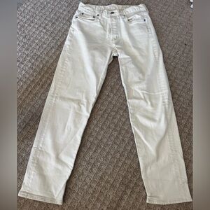 Outerknown Fillmore Boyfriend Stretch
Button Fly Casual Jeans in Salt size 25